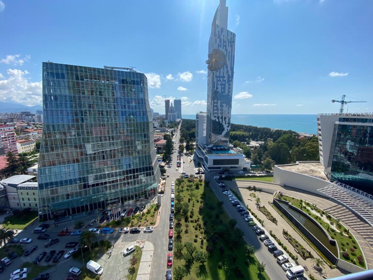 Apartment In Porta Batumi Tower Exterior photo