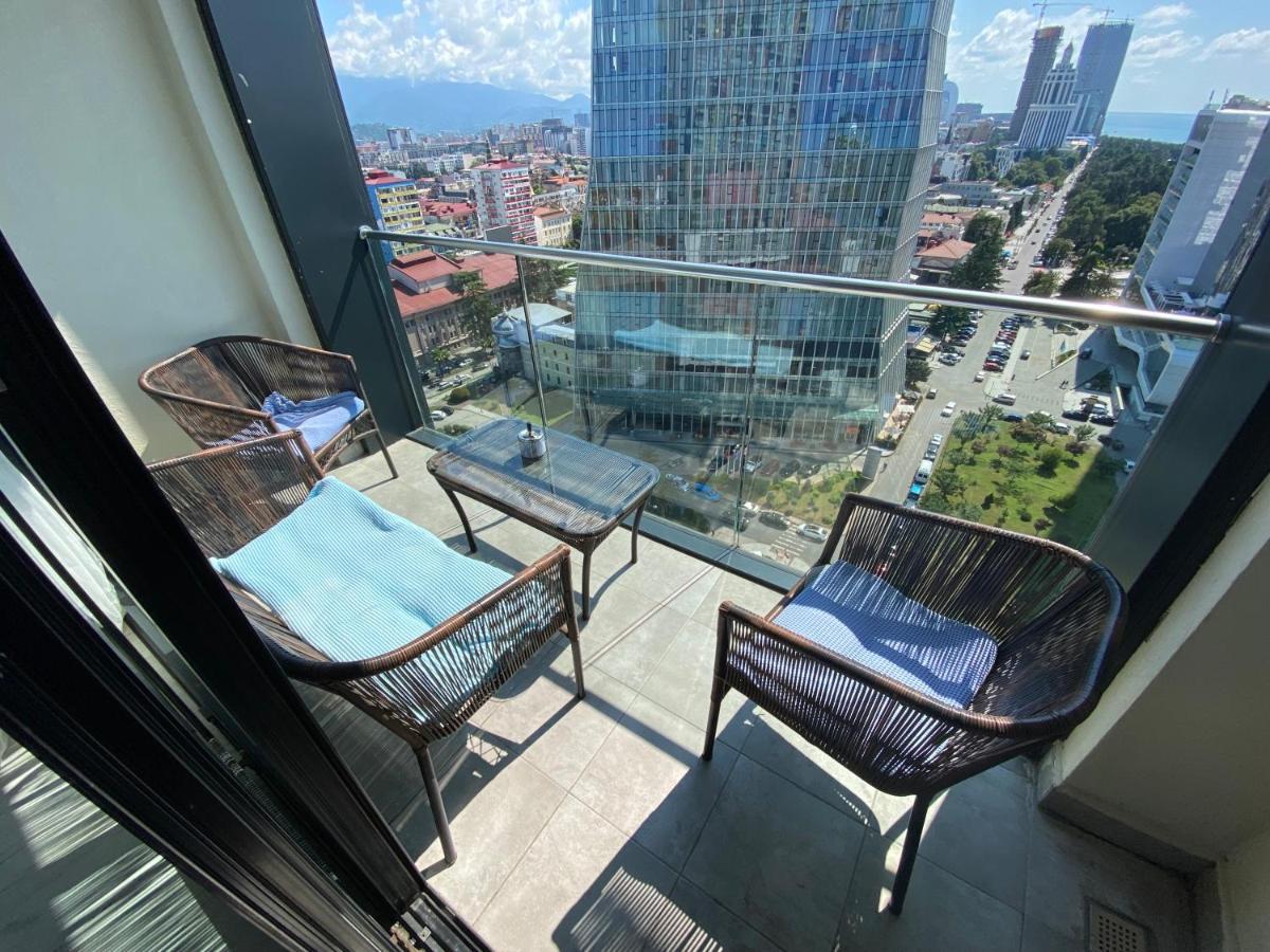 Apartment In Porta Batumi Tower Exterior photo