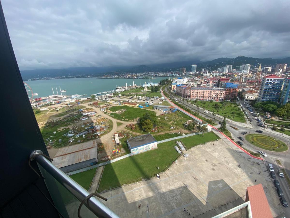Apartment In Porta Batumi Tower Exterior photo