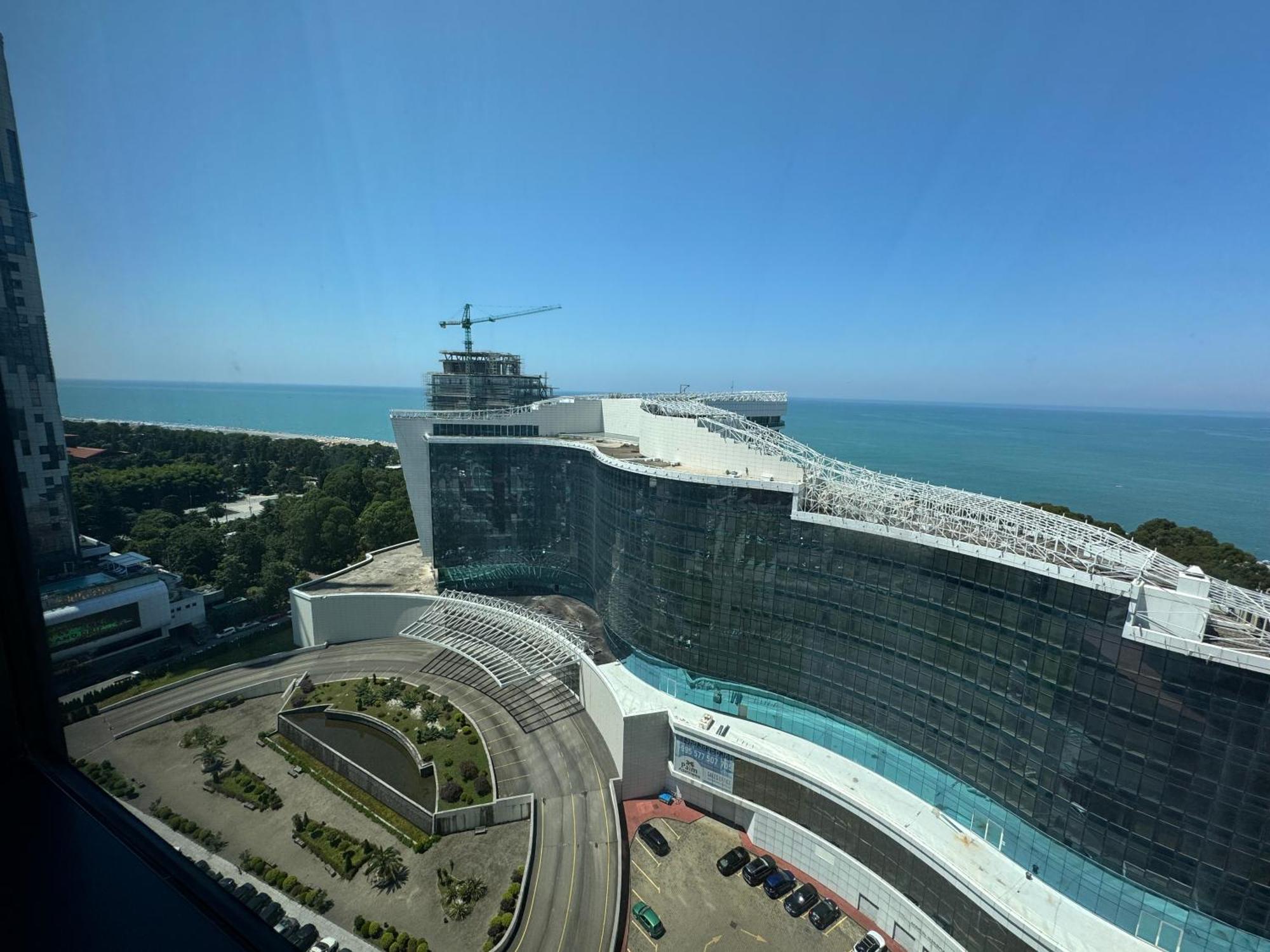 Apartment In Porta Batumi Tower Exterior photo